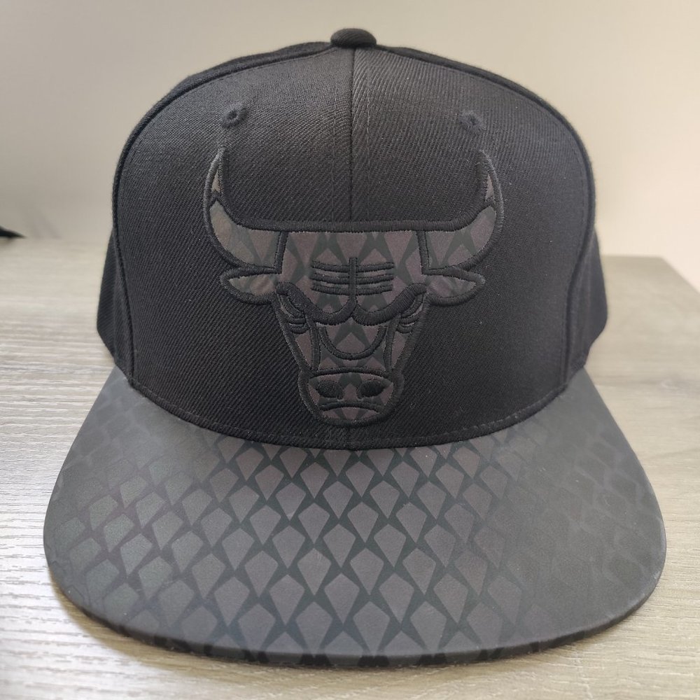 Mitchell & Ness Chicago Bulls Snapback Hat Cap